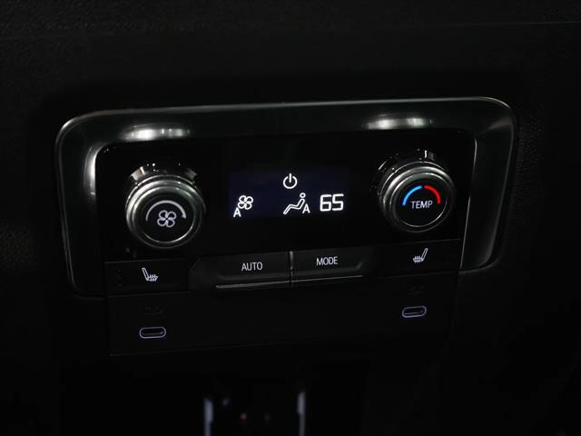 2025 GMC Yukon Denali 4WD