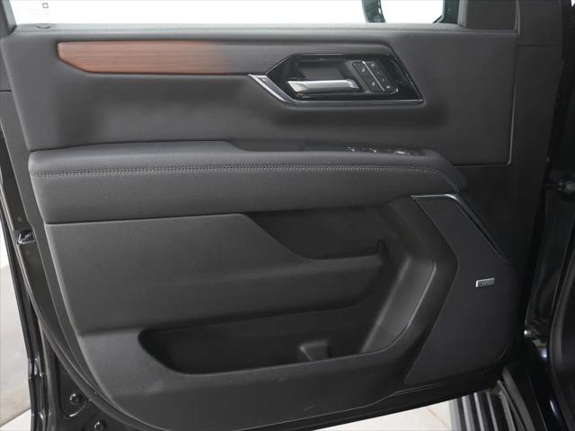 2025 GMC Yukon Denali 4WD