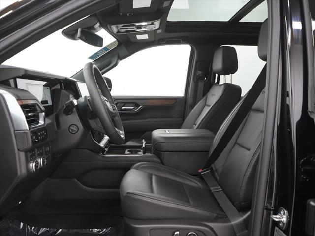 2025 GMC Yukon Denali 4WD