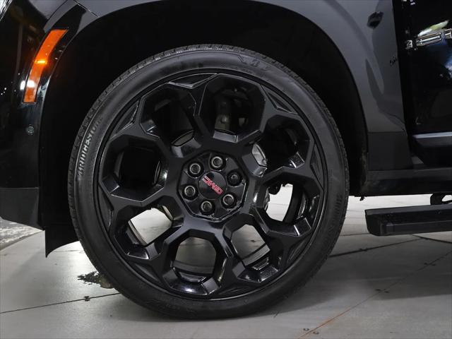 2025 GMC Yukon Denali 4WD