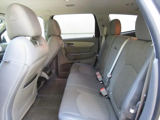 2017 Chevrolet Traverse LS