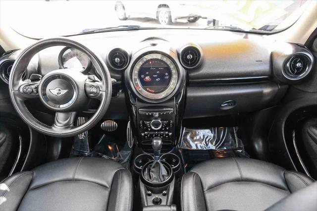 2016 MINI Countryman Cooper S
