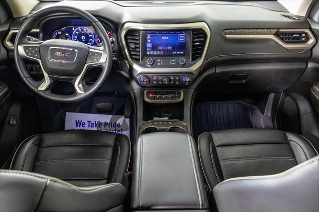2023 GMC Acadia AWD Denali