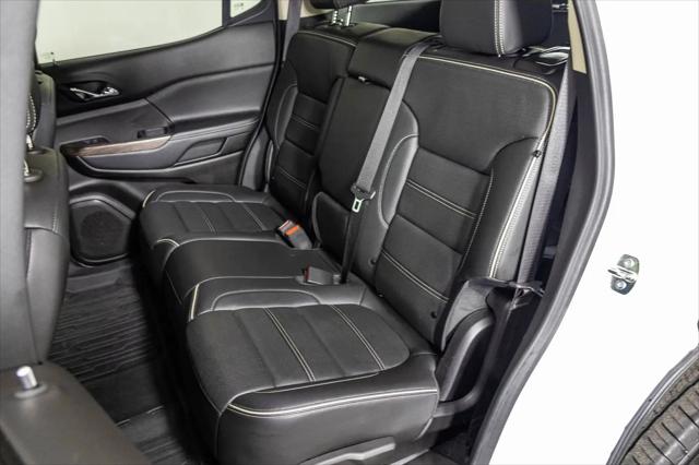 2023 GMC Acadia AWD Denali