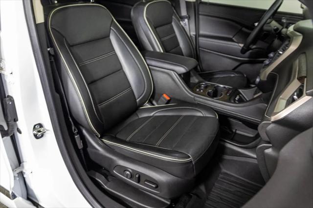 2023 GMC Acadia AWD Denali