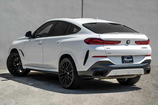 2022 BMW X6 M50i