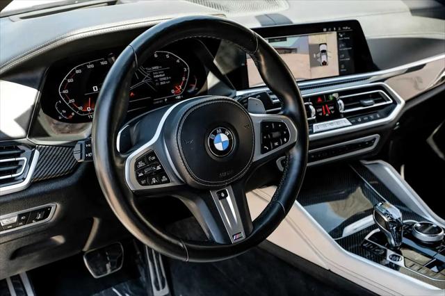 2022 BMW X6 M50i