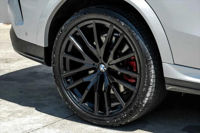 2022 BMW X6 M50i