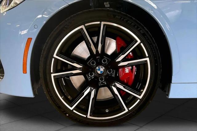 2026 BMW M240 i xDrive