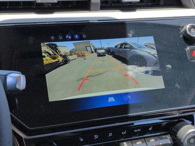 2027 Chevrolet Bolt LT FWD