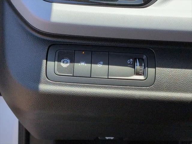 2027 Chevrolet Bolt LT FWD