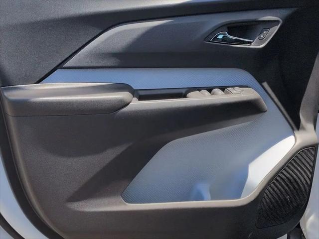 2027 Chevrolet Bolt LT FWD