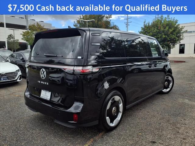 2025 Volkswagen ID. Buzz Pro S