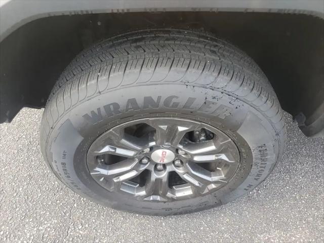 2023 GMC Canyon 4WD Crew Cab Short Box Elevation