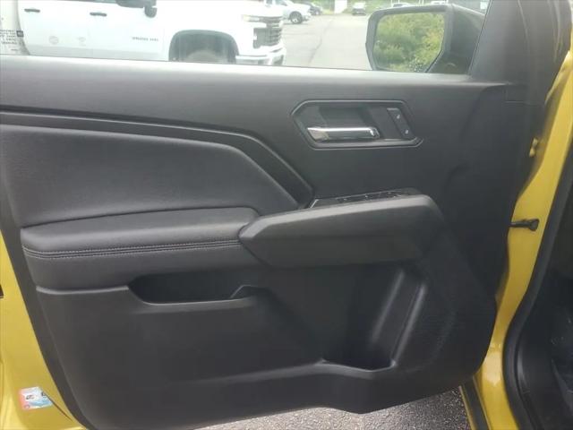 2023 GMC Canyon 4WD Crew Cab Short Box Elevation