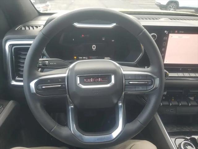 2023 GMC Canyon 4WD Crew Cab Short Box Elevation