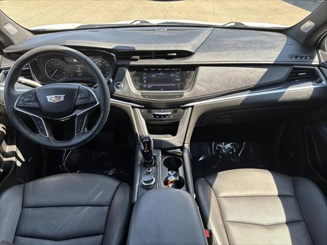 2024 Cadillac XT5 FWD Premium Luxury