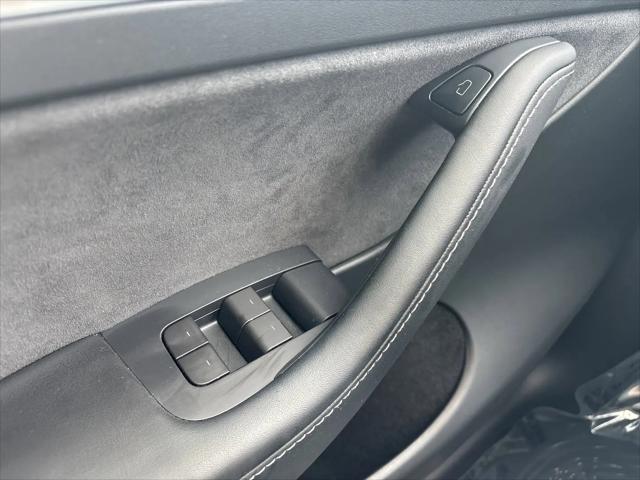 2023 Tesla Model Y Performance Dual Motor All-Wheel Drive