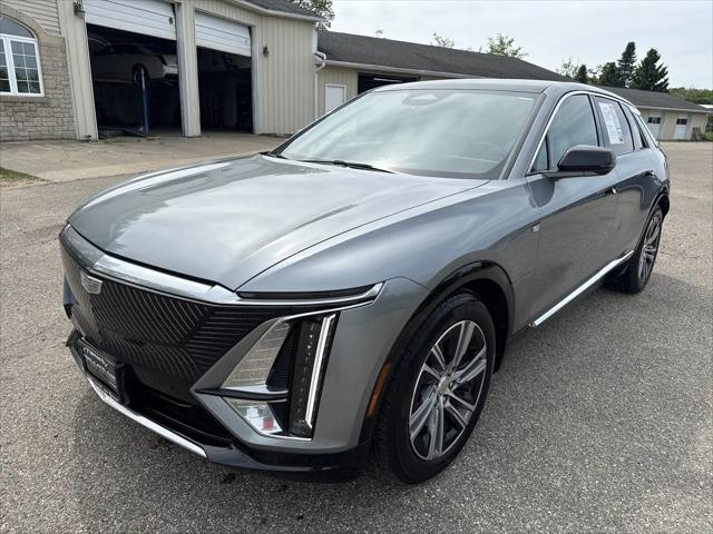 2024 Cadillac iQ Luxury w/1SC