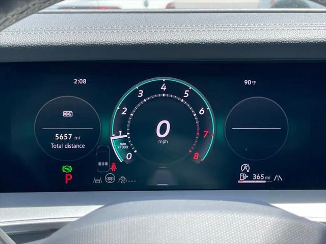 2025 Volkswagen Tiguan 2.0T SE