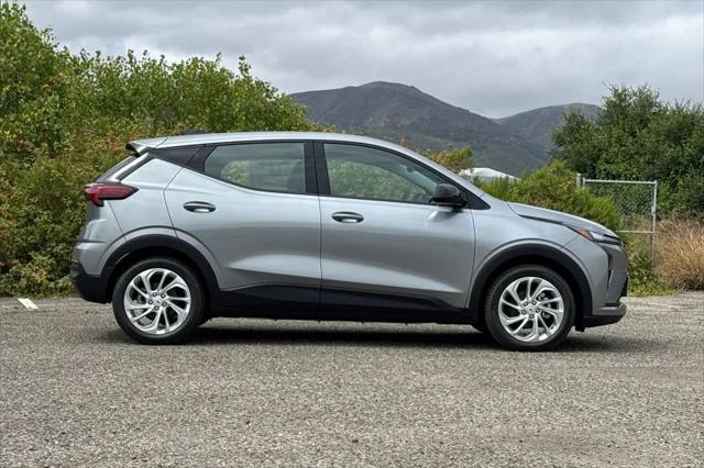 2027 Chevrolet Bolt LT FWD