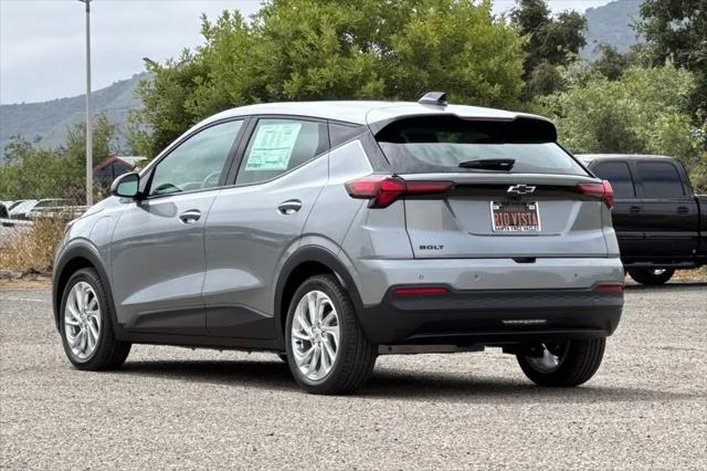 2027 Chevrolet Bolt LT FWD