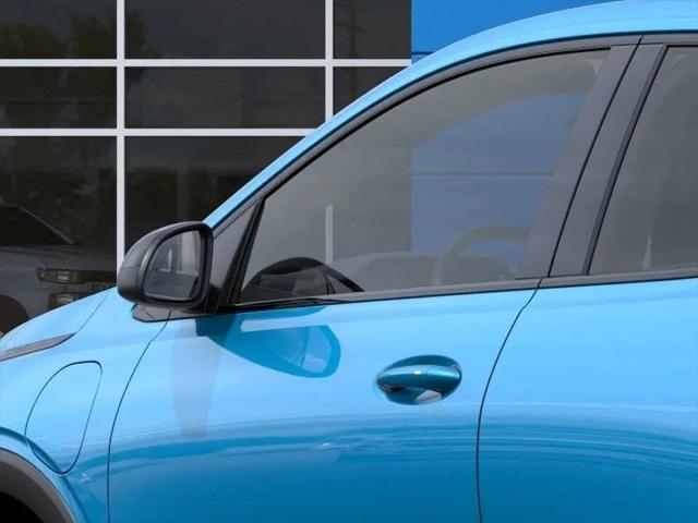2027 Chevrolet Bolt LT FWD