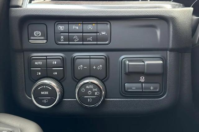 2026 Chevrolet Suburban Z71, 4WD