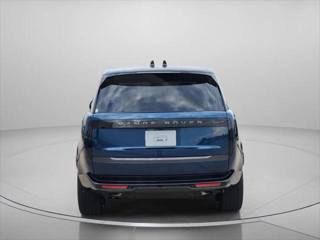 2026 Land Rover Range Rover P400 SE 7 Seat