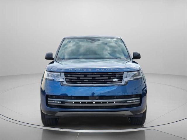 2026 Land Rover Range Rover P400 SE 7 Seat
