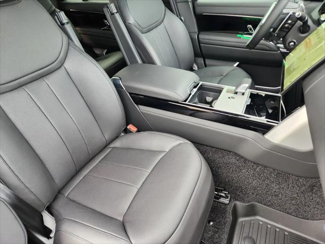 2026 Land Rover Range Rover P400 SE 7 Seat
