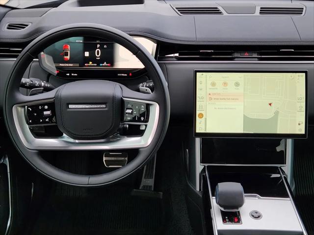 2026 Land Rover Range Rover P400 SE 7 Seat