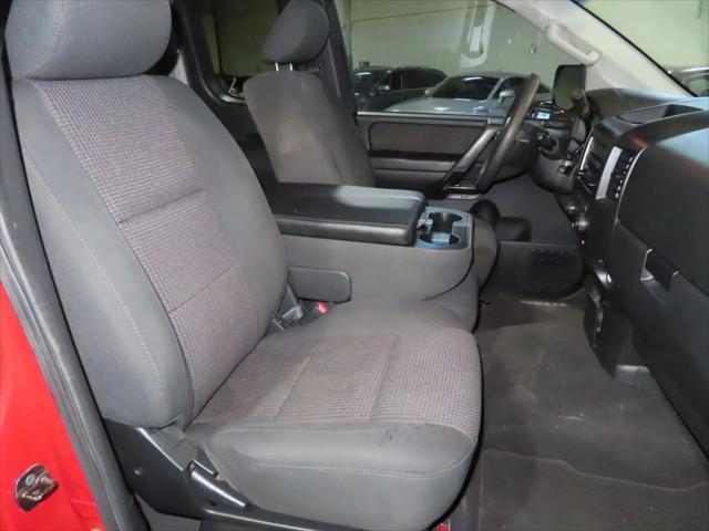 2012 Nissan Titan SV