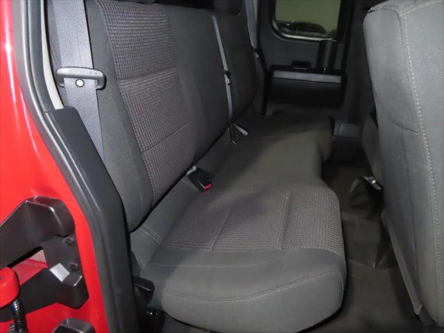 2012 Nissan Titan SV