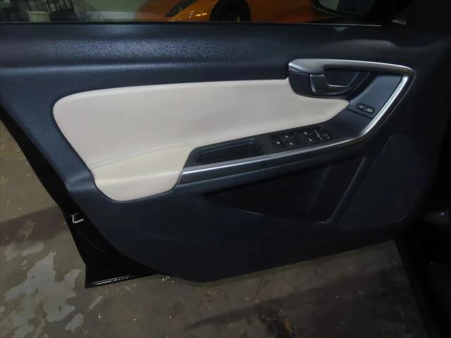 2016 Volvo S60 T5 Drive-E Premier