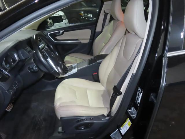 2016 Volvo S60 T5 Drive-E Premier