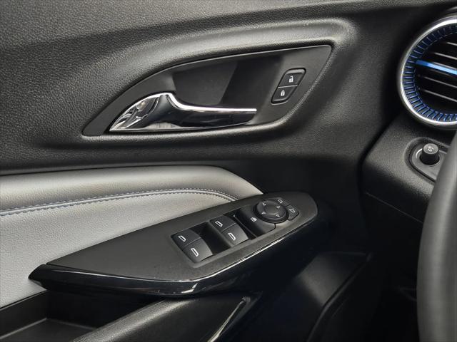 2025 Chevrolet Trax FWD LT