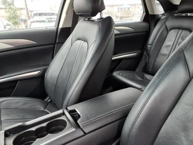 2016 Lincoln MKZ FWD