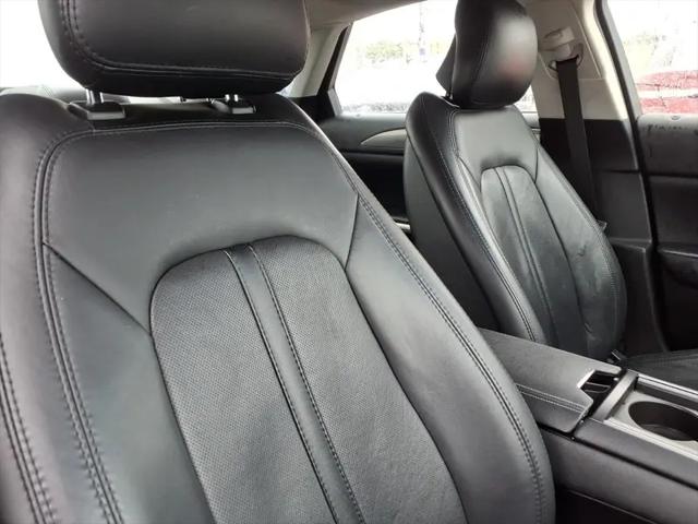 2016 Lincoln MKZ FWD