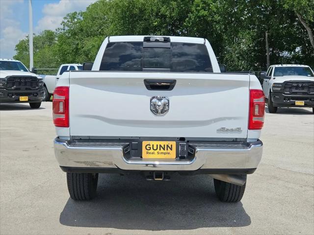 2024 Ram 3500 Tradesman Crew Cab 4x4 6'4" Box