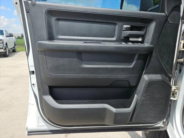 2024 Ram 3500 Tradesman Crew Cab 4x4 6'4" Box