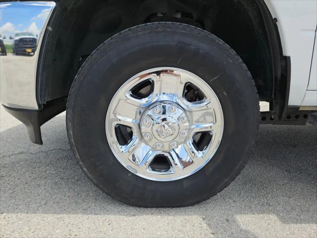 2024 Ram 3500 Tradesman Crew Cab 4x4 6'4" Box