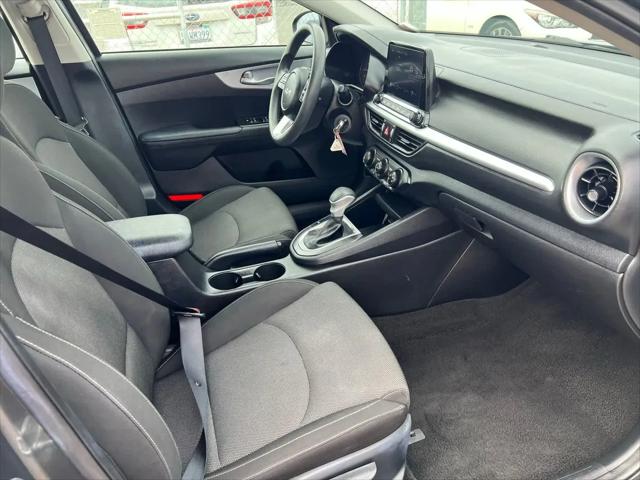 2024 Kia Forte LXS