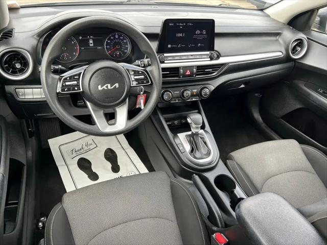 2024 Kia Forte LXS