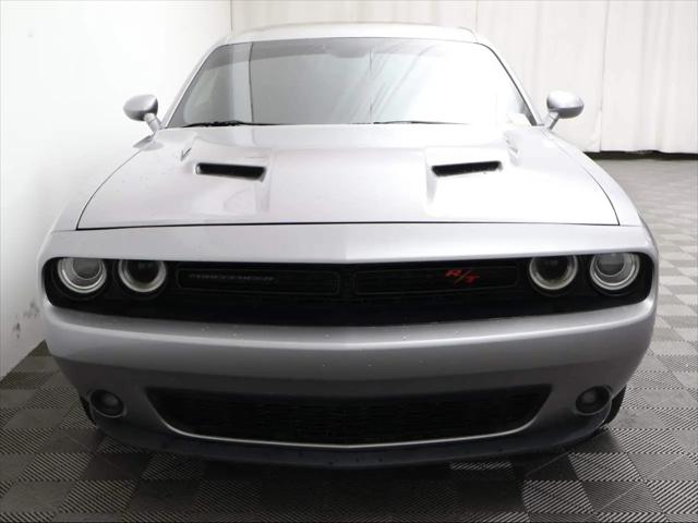 2016 Dodge Challenger SXT Plus
