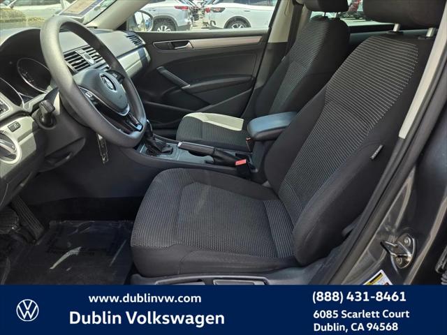 2017 Volkswagen Passat 1.8T S