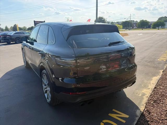 2020 Porsche Cayenne S