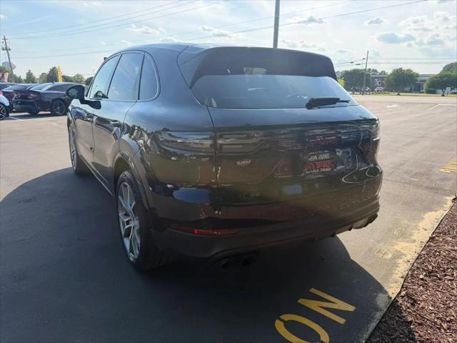 2020 Porsche Cayenne S