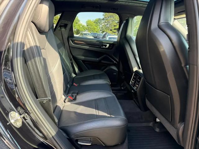 2020 Porsche Cayenne S