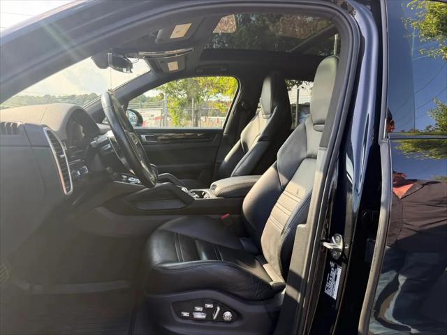 2020 Porsche Cayenne S